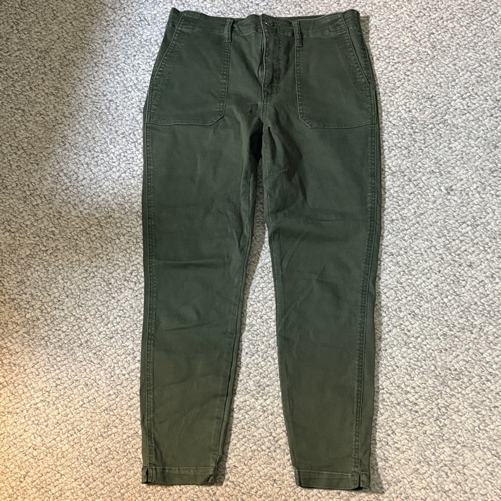 Women’s Olive Green Pants with stretch